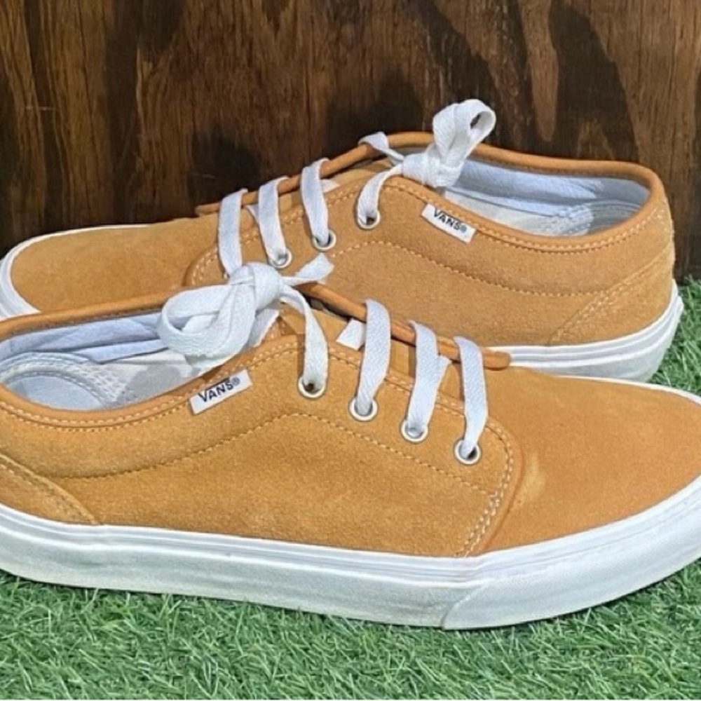 Vans in suede material, mustard color, like new condition